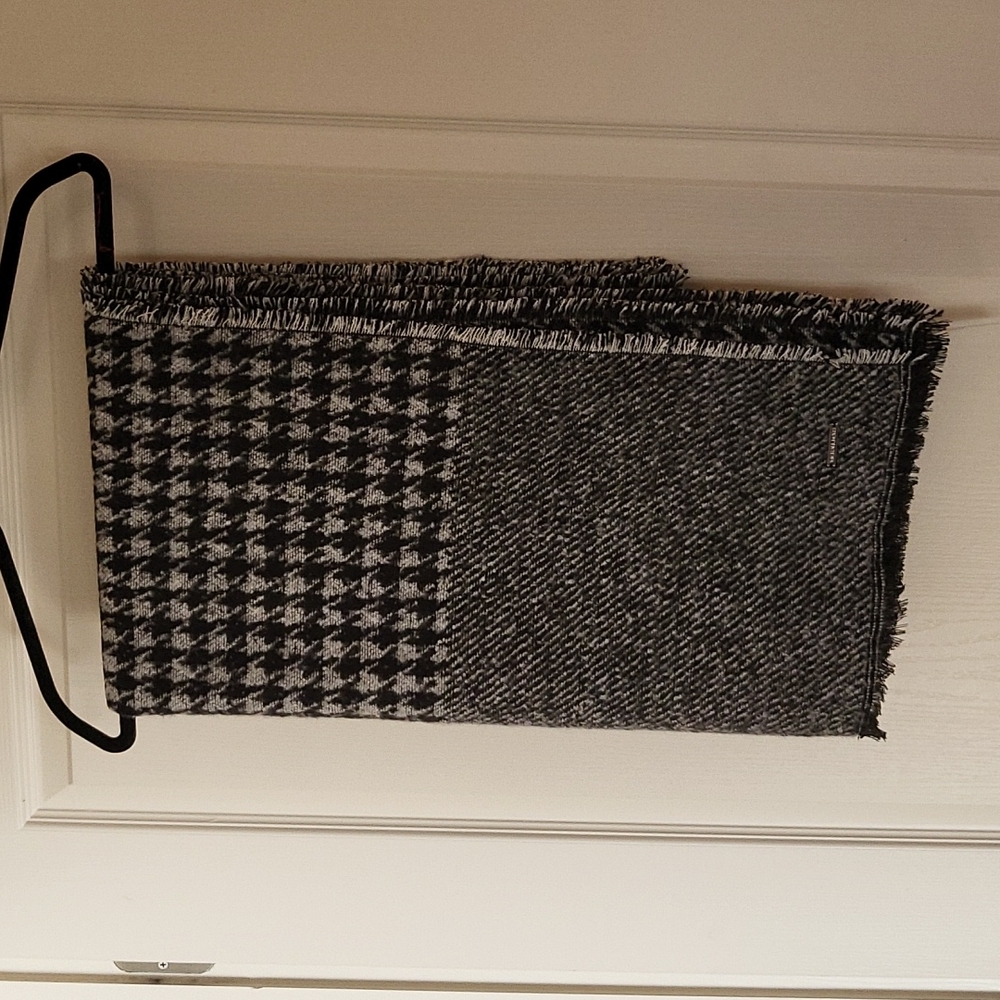 Michael Kors Wrap